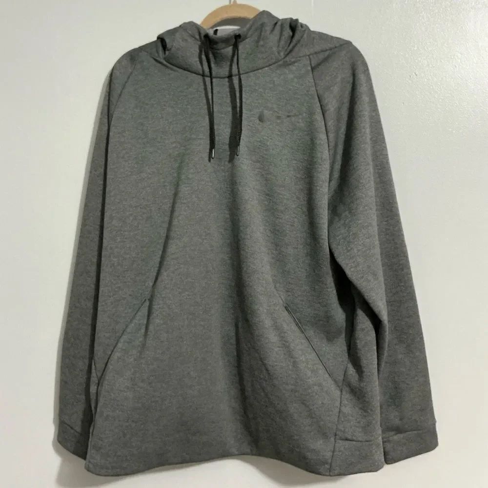 Unisex nike fleece hoodie in gray with pockets size XL